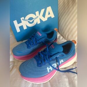 NWOT HOKA BONDI 8